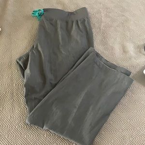 Livingston Basic Scrub Pant